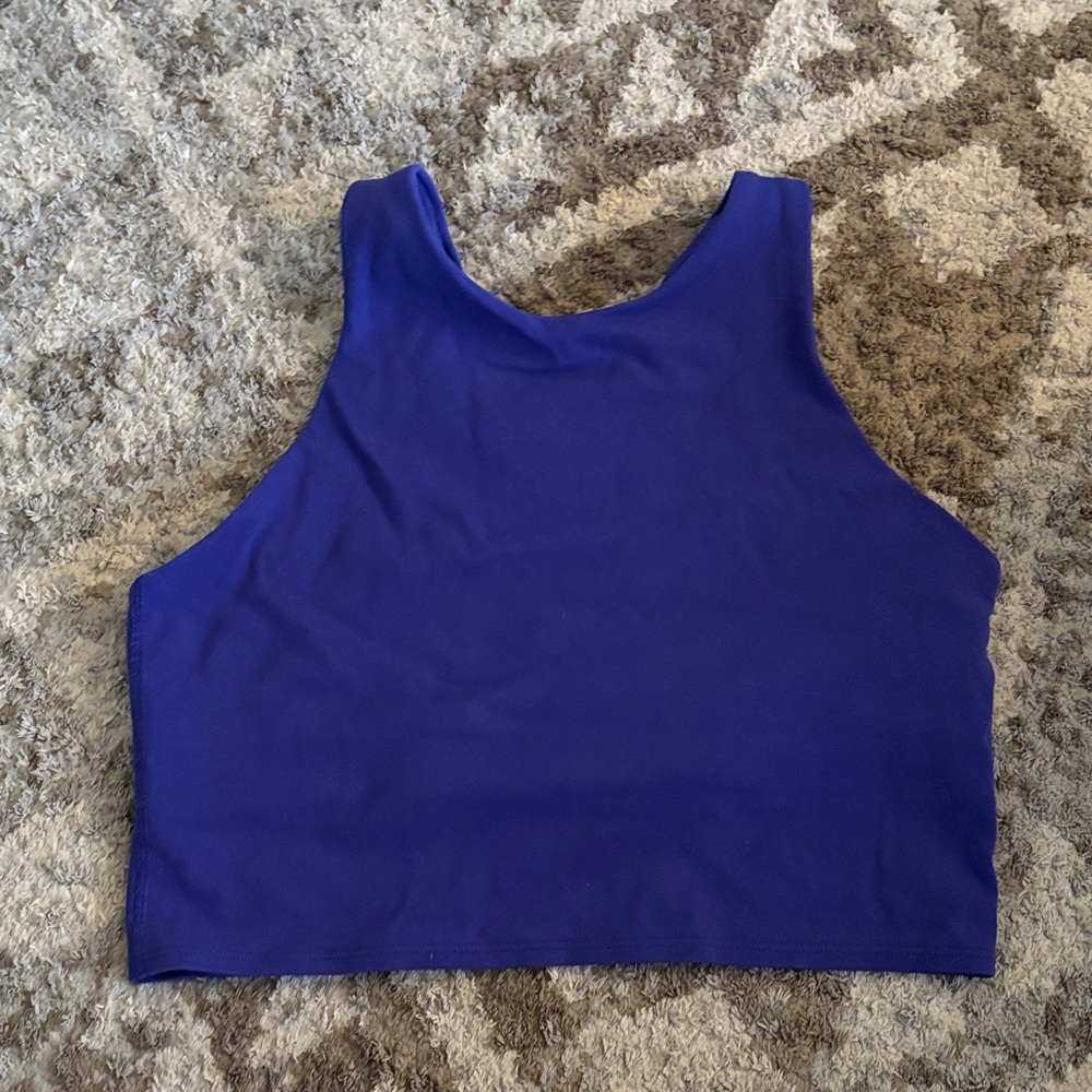 Athleta Conscious Crop Top